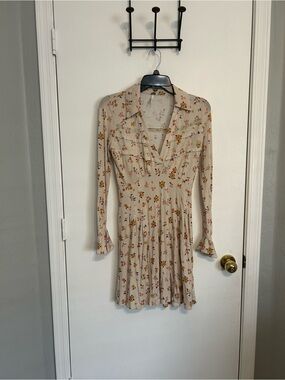 Free People Beige Floral Long-Sleeve V-Neck Dress forest fairy boho flair sleeve